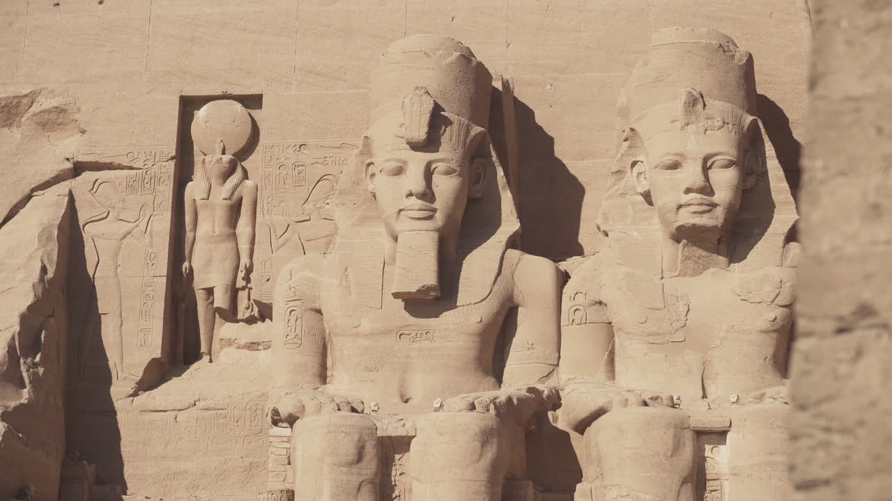 이집트 아부심벨 사원 외관