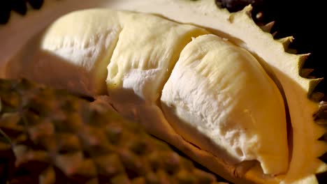 hand open, peel durian, close up