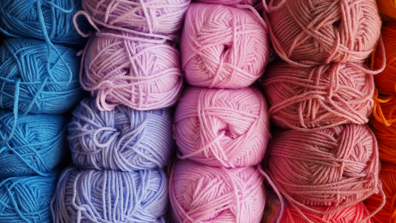 수작업으로 만든 겨울 의류를 위한 뜨개질