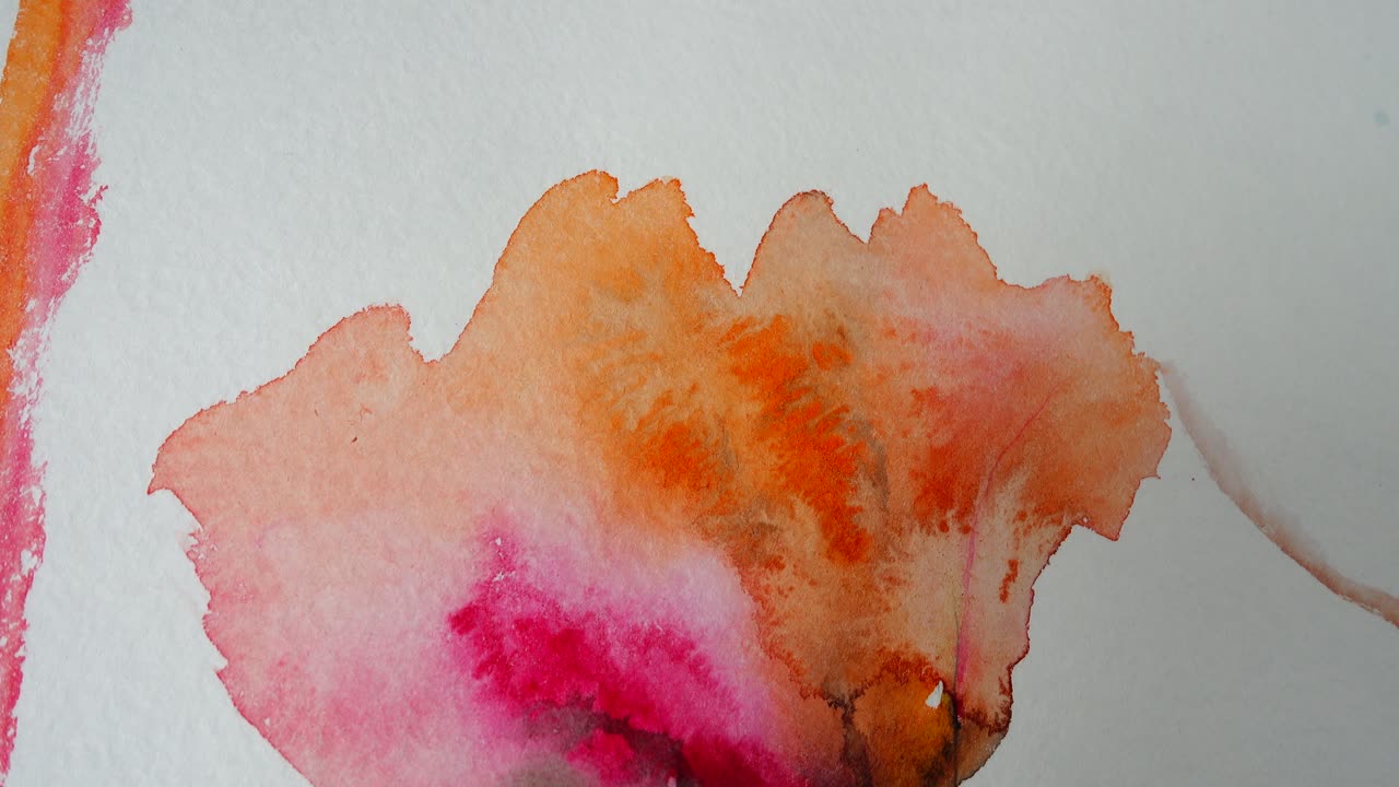 Astrazione a forma di fiori dipinti con un acquerello.