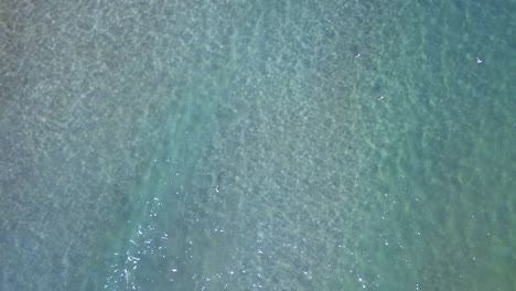 Crystal-Clear-Blue-Water-on-Mexico-Beach