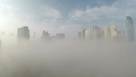 morning fog in dubai