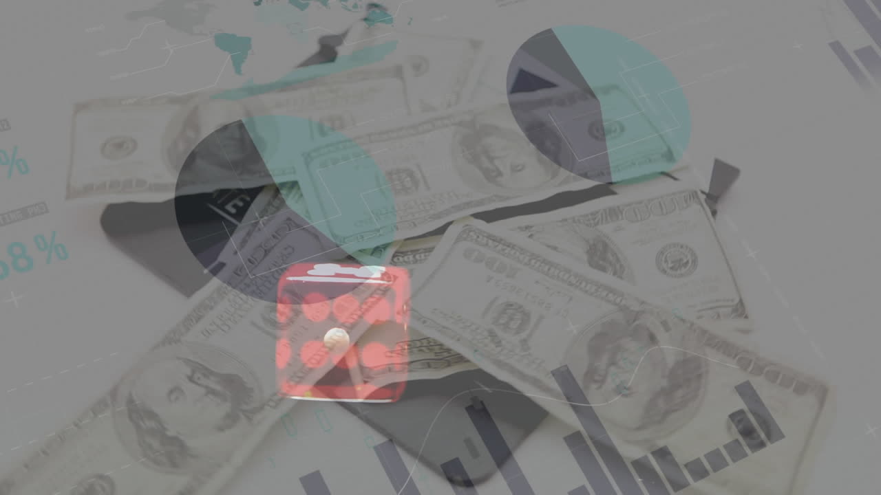 animación del procesamiento de datos financieros sobre dados y billetes de dólares estadounidenses en el fondo