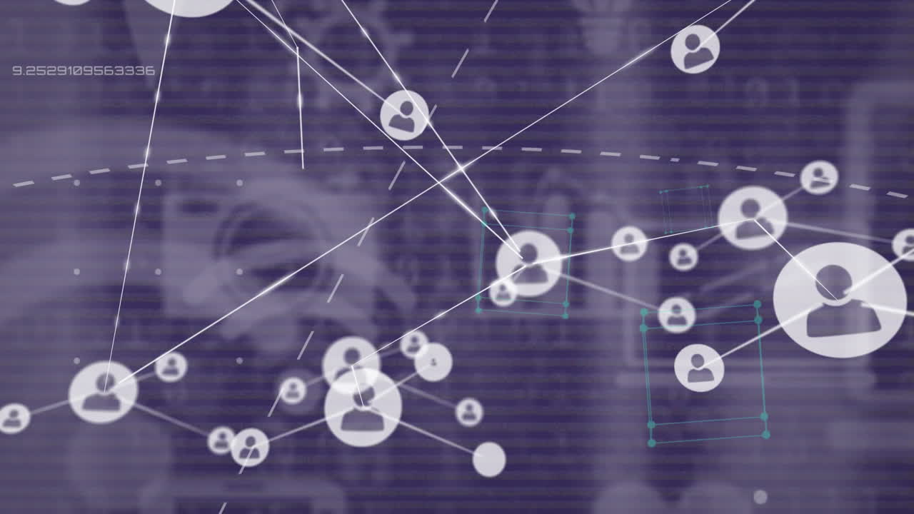 animación de iconos de personas conectadas e iconos de medios en fondo gris oscuro