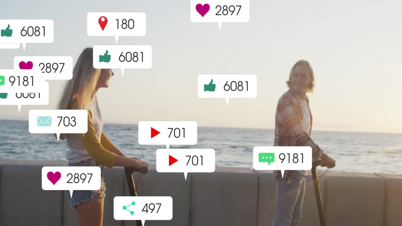прогулка возле океана, люди с участием в социальных сетях, анимация.