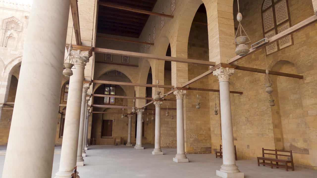 술탄 알 무아이야드 모스크, 이슬람 카이로, 이집트의 건축 세부 사항