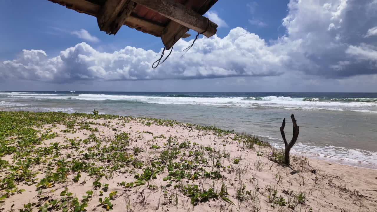 Virgin beach Sri Lanka secluded abandoned not maintained sandy shore