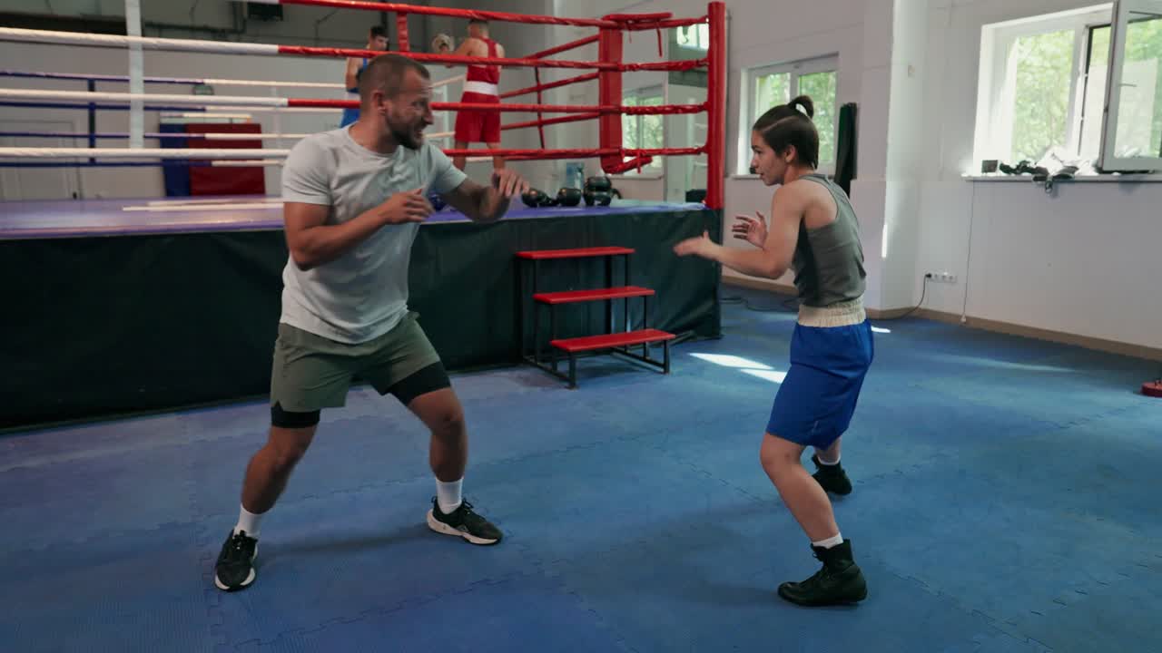 Sesión de entrenamiento de boxeo