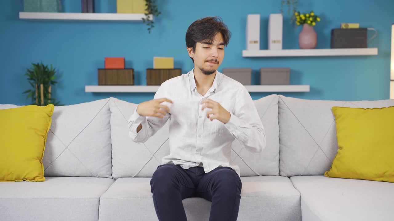 좋은  ⁇ 새를 맡는 사람은 행복합니다.