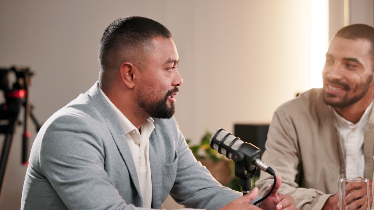 Podcast recording with multiple people