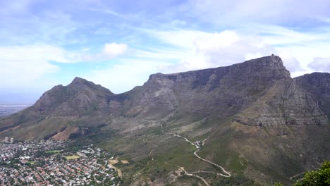 Montaña-De-La-Mesa,-Ciudad-Del-Cabo