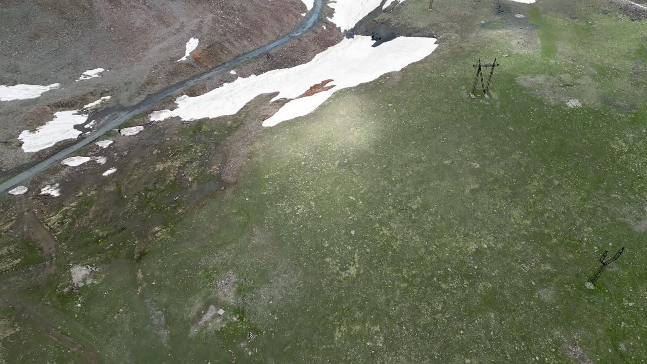 아름다운 아라가츠 산의 4k 고해상도 드론 비디오 - 아르메니아