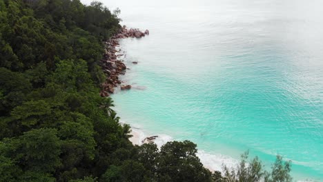 Aerial-view-of-the-most-beautiful-beaches-and-turquoise-waters-of-the-Seychelles