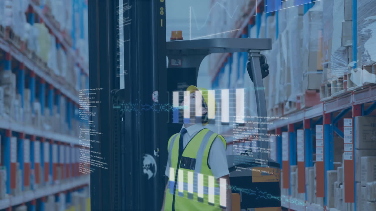 animación del procesamiento de datos financieros sobre el hombre caucásico que trabaja en el almacén.