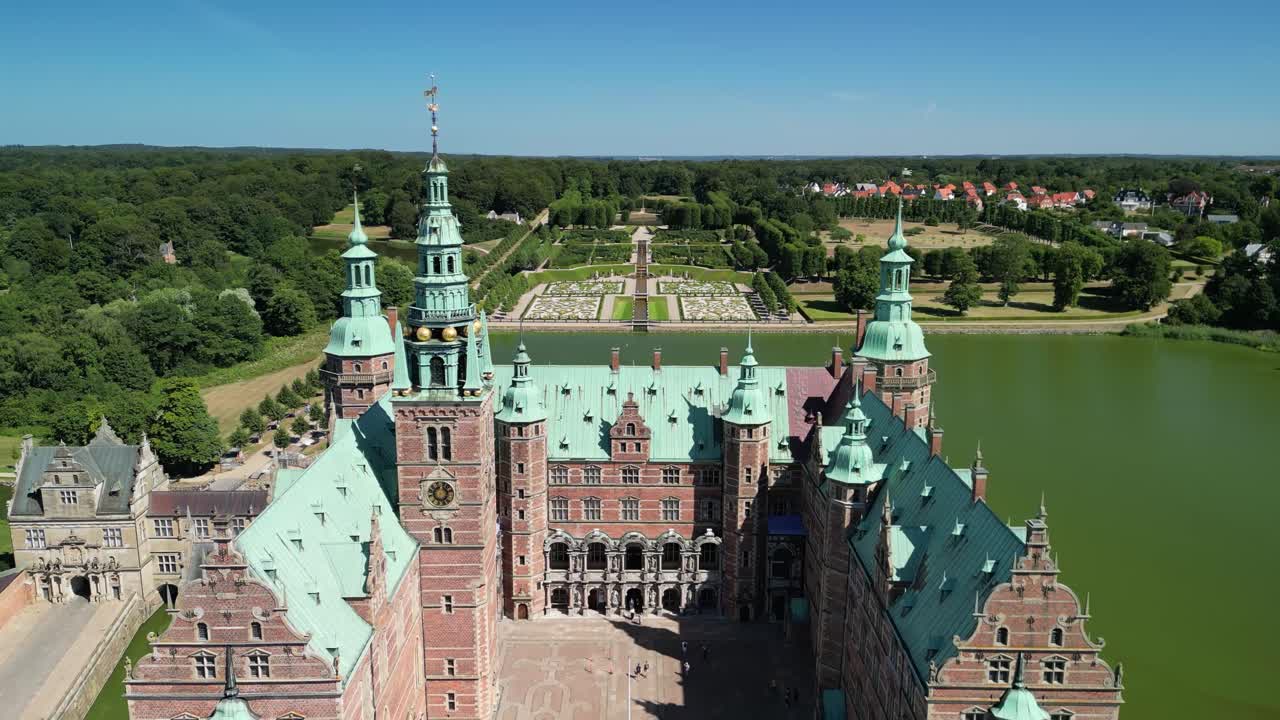 frederiksborg 성 및 정원 무인 항공기 하강