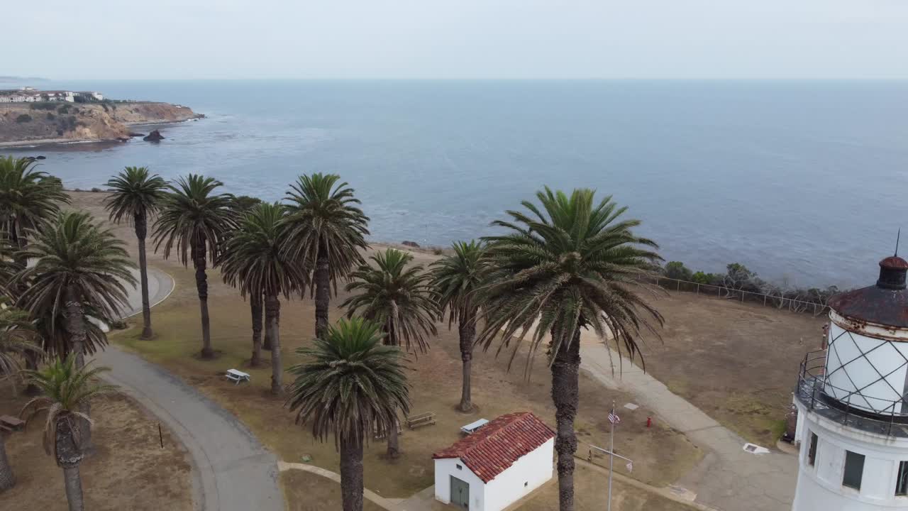 Faro di Point Vicente ripreso da drone 4k.