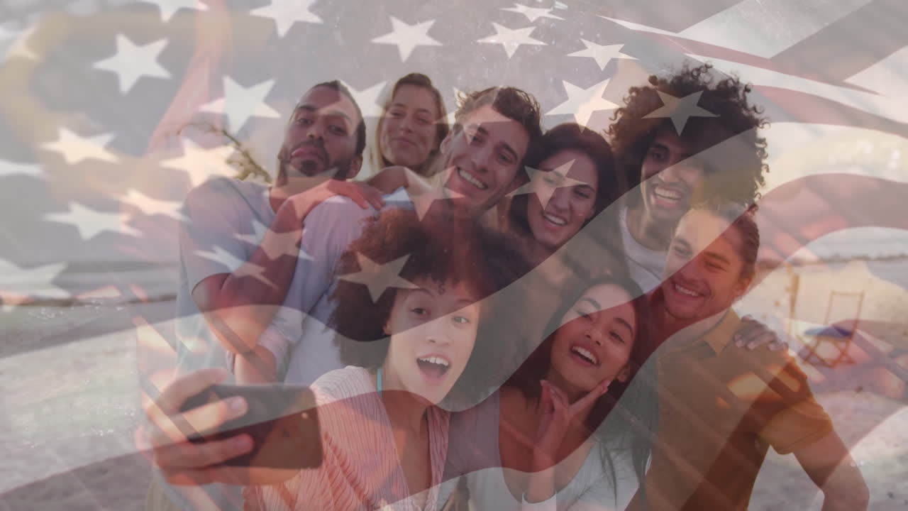 해변에서 셀피를 찍는 행복한 다양한 친구들 위에 있는 미국 발의 애니메이션