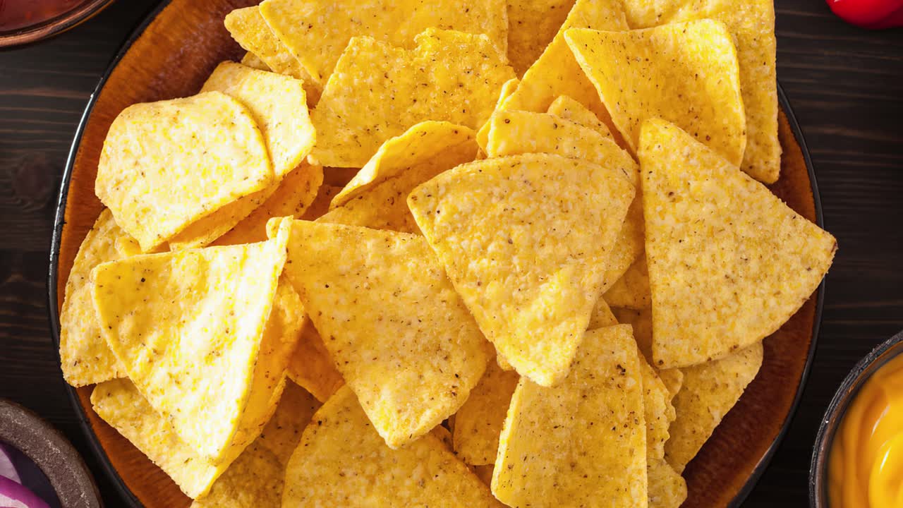Crunchy Snack Preparation with Nacho Chips