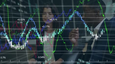 Animation-Der-Finanzdatenverarbeitung-über-Verschiedene-Geschäftsleute-Im-Büro