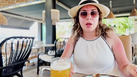 athens restaurant: tourist tries local dessert