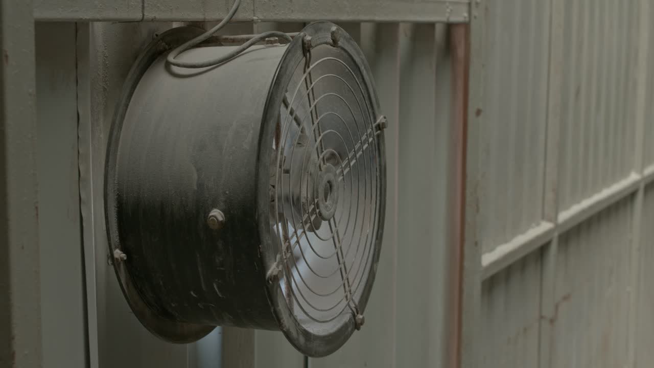 Airflow Management in a factory that creates air ventilation