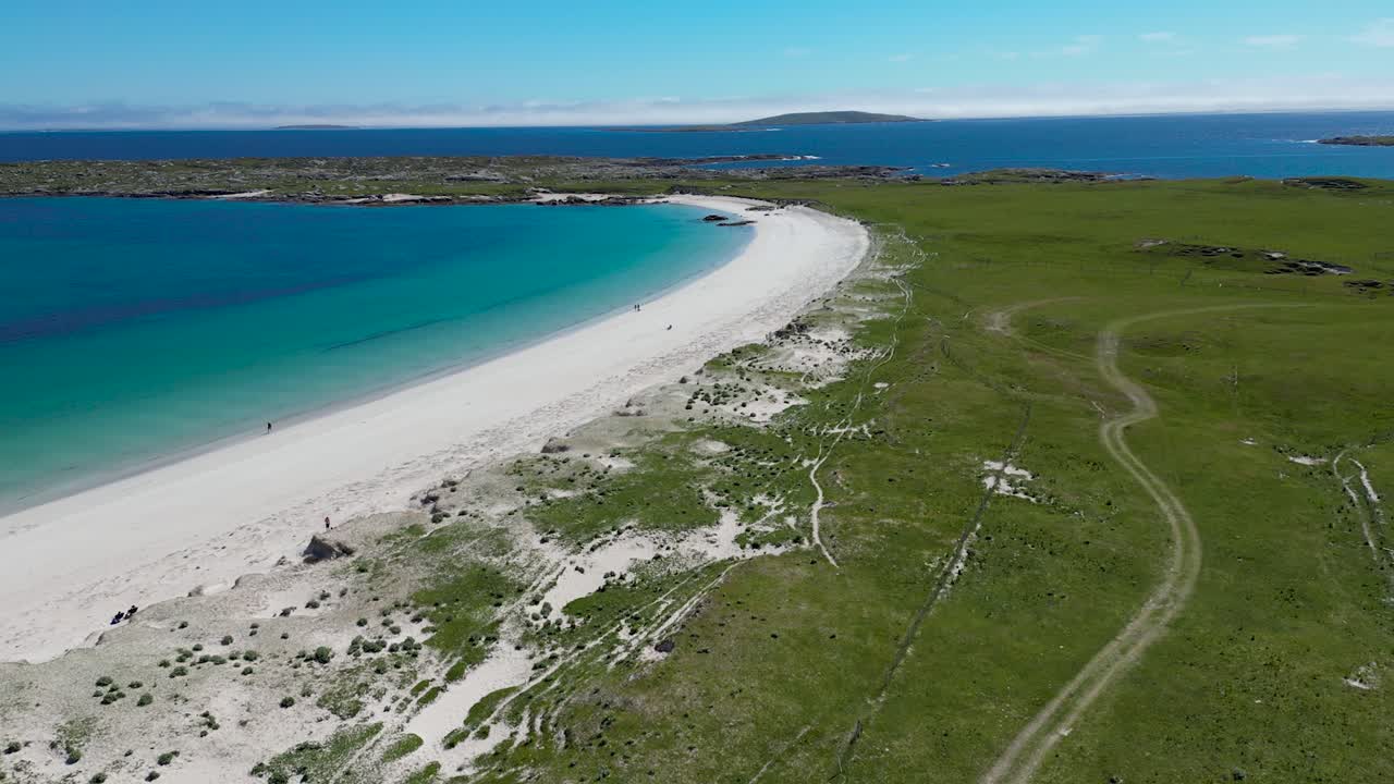 Errisbeg Beach är ett måste att se för alla som besöker Irland.