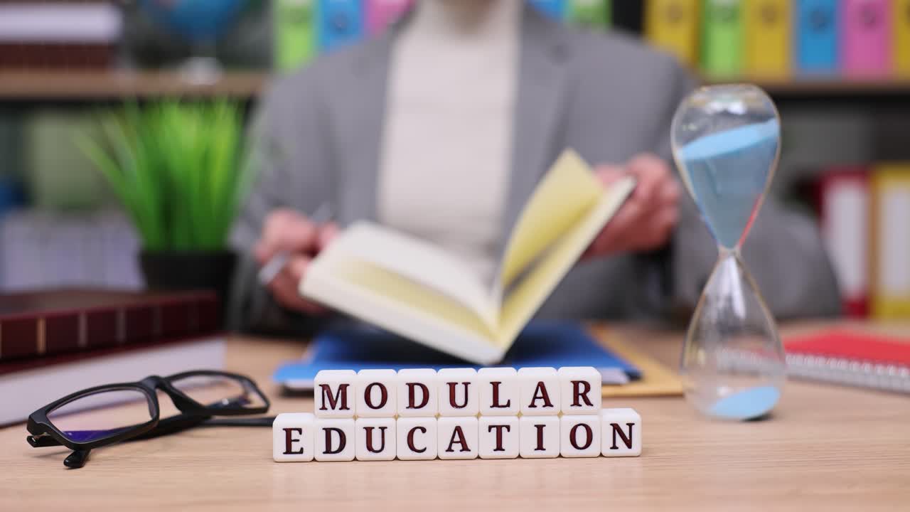 Modular Education Concept