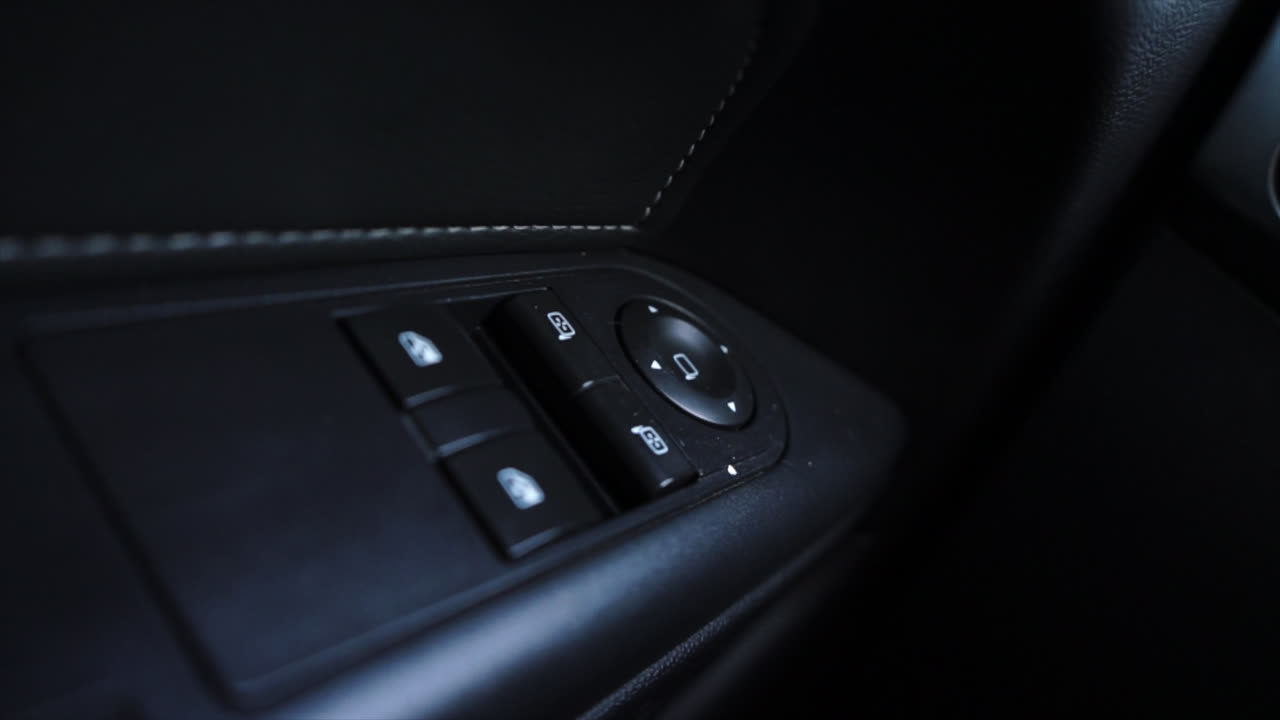 control lateral del coche para la ventana