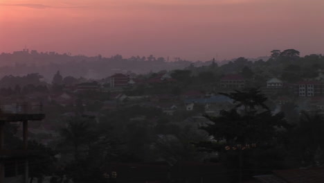 Atardecer-Estableciendo-Tiro-Del-Horizonte-De-Kampala-Uganda