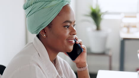 Black-woman,-phone-and-consulting-in-communication