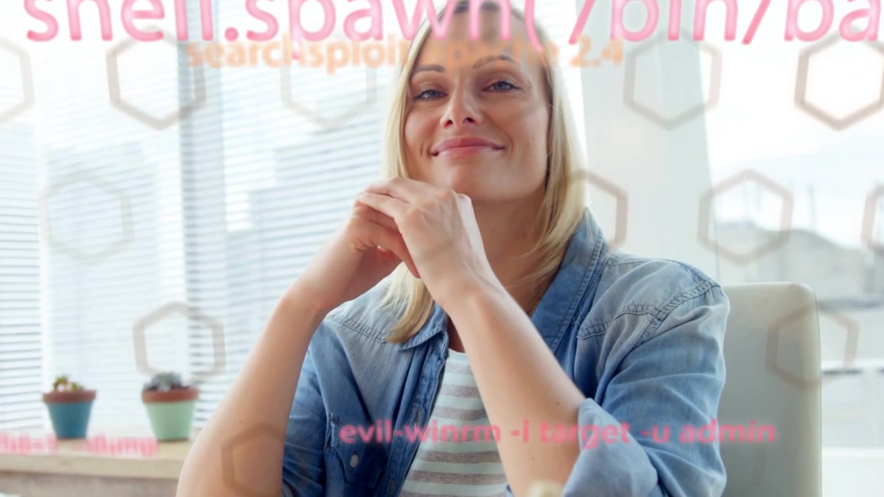 Sviluppatore che apre il coperchio del laptop alla postazione tech con sovrapposizione di codice rosa che mostra ACCESSO CONCESSO, confermando l'accesso.