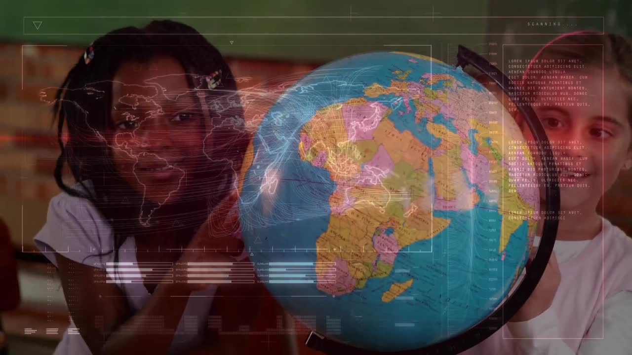animación del procesamiento de datos sobre escolares que miran el globo en clase