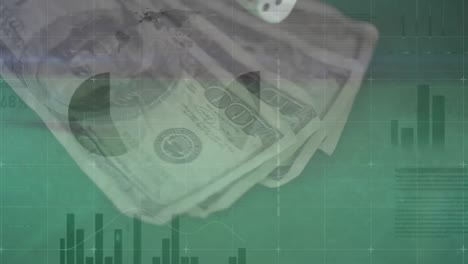 Animación-Del-Procesamiento-De-Datos-Financieros-Sobre-Dos-Dados-Y-Billetes-De-Dólares-Americanos-Sobre-Fondo-Verde