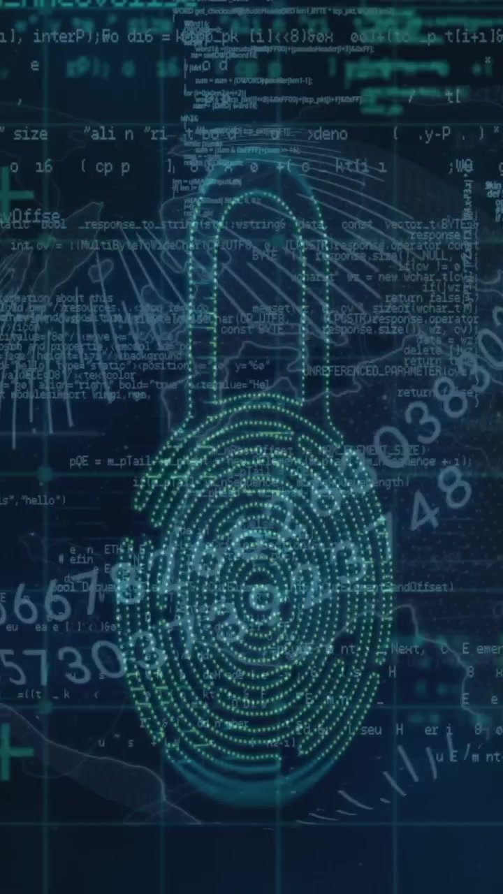 Animazione del cervello umano e dell'elaborazione dati su schermo