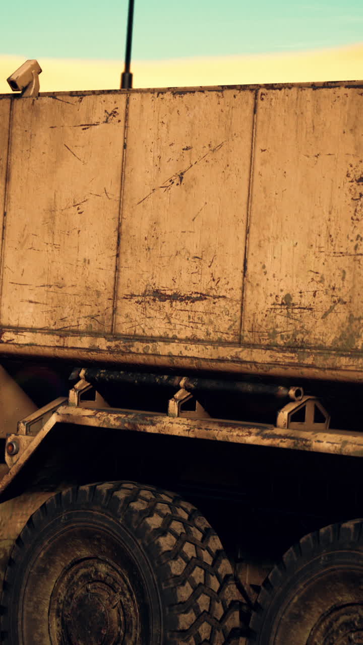 camión militar en el desierto