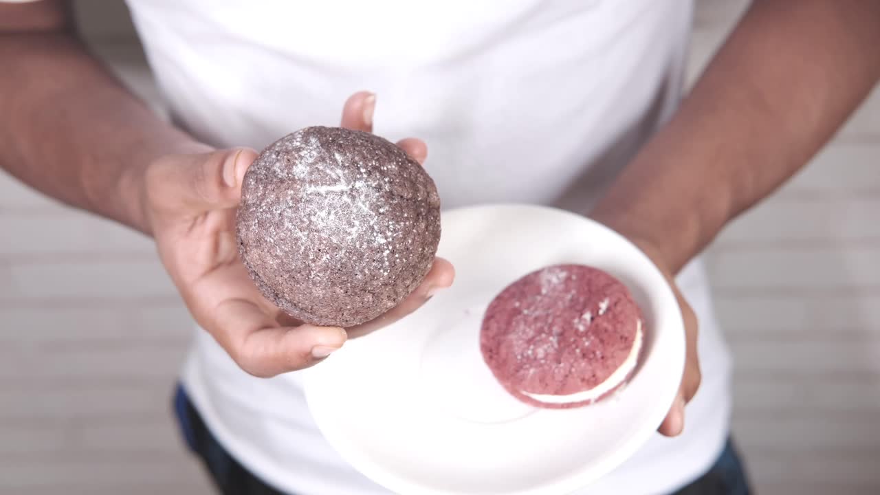 초콜릿과 레드 벨 쿠키