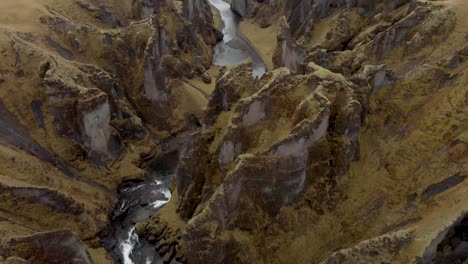 Cinematic-aerial-flyover-of-stunning-Icelandic-canyon