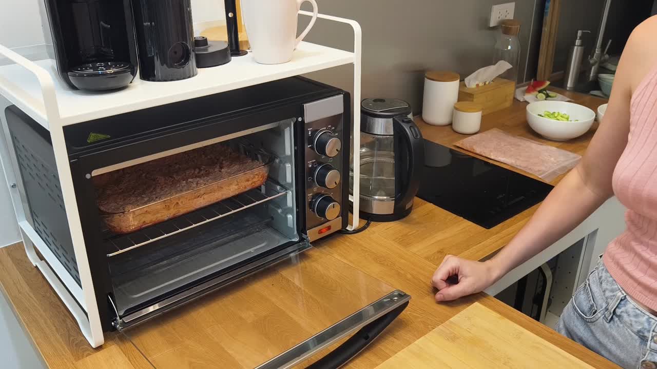 Cooking Meatloaf in the Kitchen