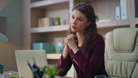thoughtful businesswoman looking solution in office. closeup successful manager