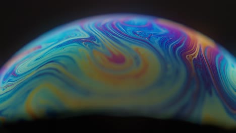 forma de planeta extraterrestre con colores y patrones cambiantes, vista de cerca