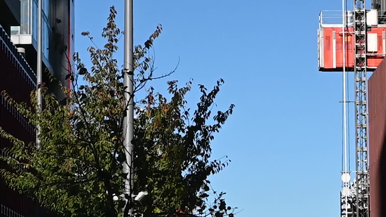 건설 엘리베이터 내려가고, 스트랫포드, 런던, 영국