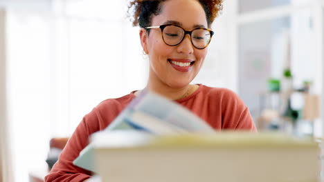 estante de libros, estudiante de educación