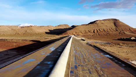 Vuelo-De-Drones-Sobre-El-Camino-Del-Derrame