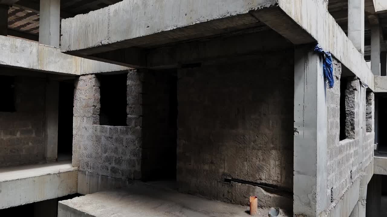 toma de edificio en construcción, incompleta