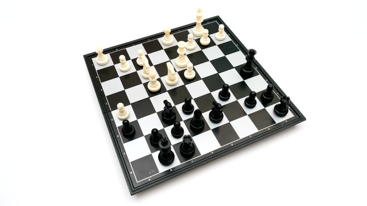 шахматная игра сверху