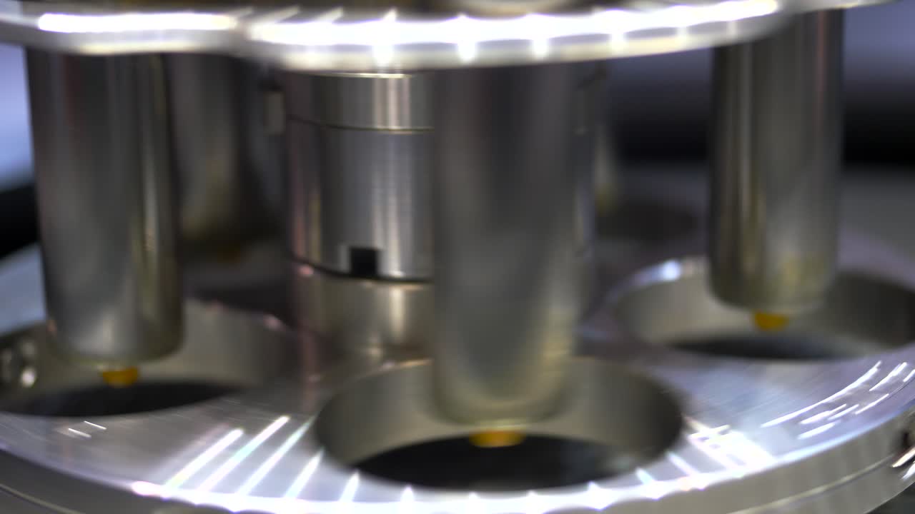 primer plano de un componente de una máquina de laboratorio