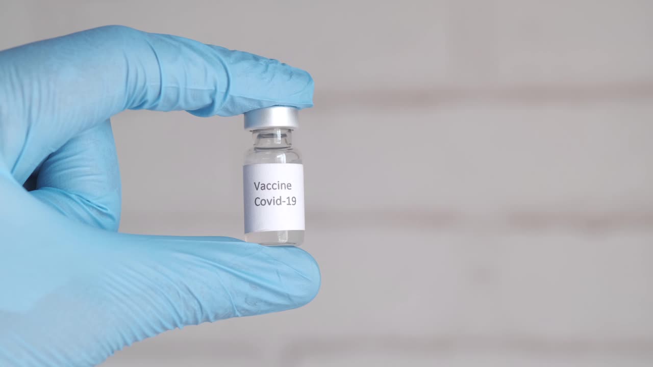 vial de la vacuna contra el covid-19