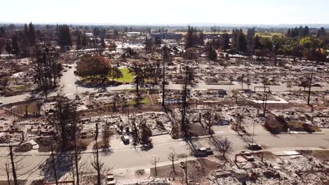 Shocking-aerial-of-devastation-from-the-2017-Santa-Rosa-Tubbs-fire-disaster-26