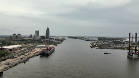 Aerial-approach-to-downtown-Mobile,-Alabama