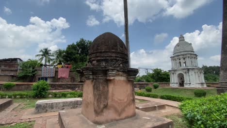 In-Kalikapur-In-Berhampore,-Indien,-Gibt-Es-Einen-Historischen-Christlichen-Friedhof-Namens-Dutch-Cemetery